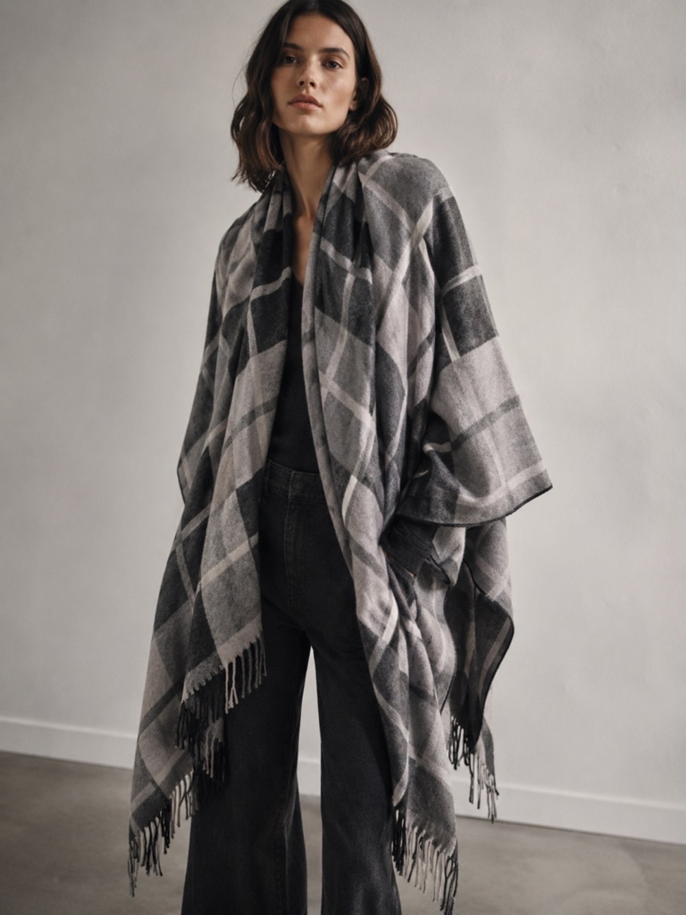 Pretty Persuasions Gray Plaid Fringe Ruana Poncho Wrap Shawl NWT